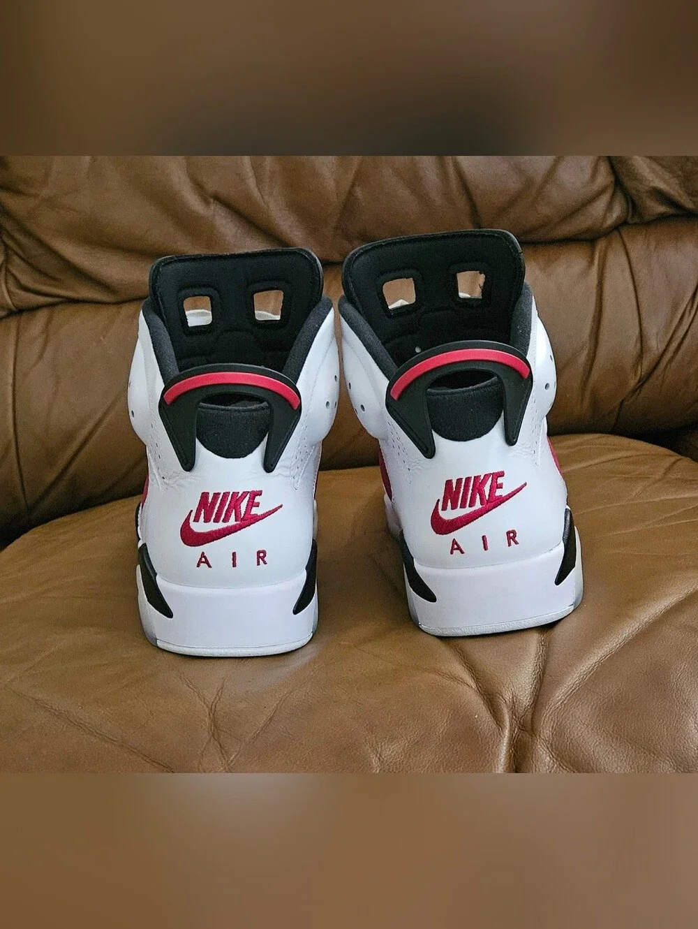 Men's Nike Air Jordan 6 Retro Carmine Size 11 (EXCELLENT CONDITION)